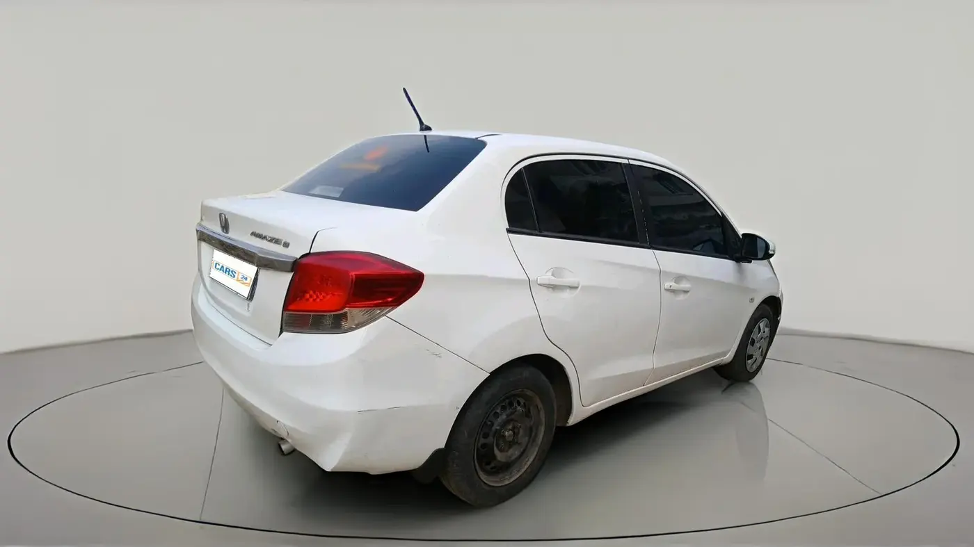 2015 Honda Amaze 1.5L I-DTEC S, Diesel, Manual, 2,33,082 km, exterior