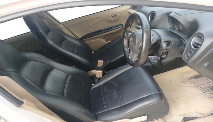 2015 Honda Amaze 1.5L I-DTEC S, Diesel, Manual, 2,33,082 km, interior