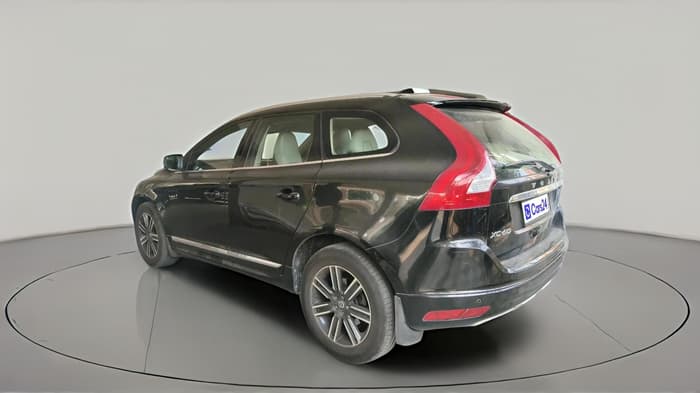 2016 Volvo XC 60 D4 Momentum, Diesel, Automatic, 2,19,069 km, exterior