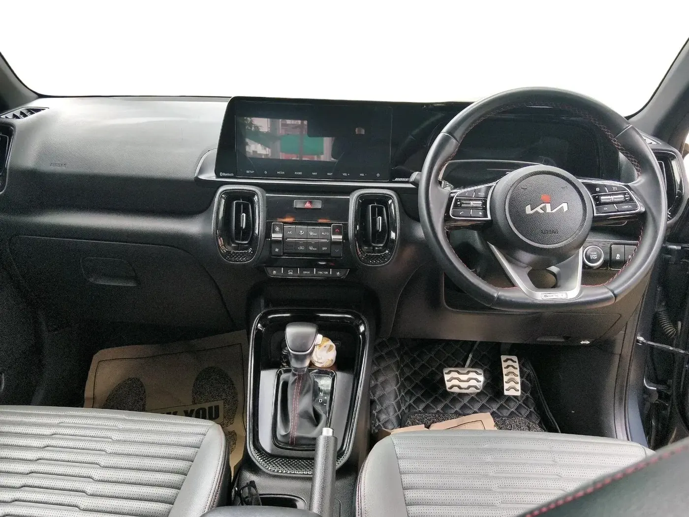 2022 KIA SONET X LINE 1.0 DCT, Petrol, Automatic, 77,067 km, interior