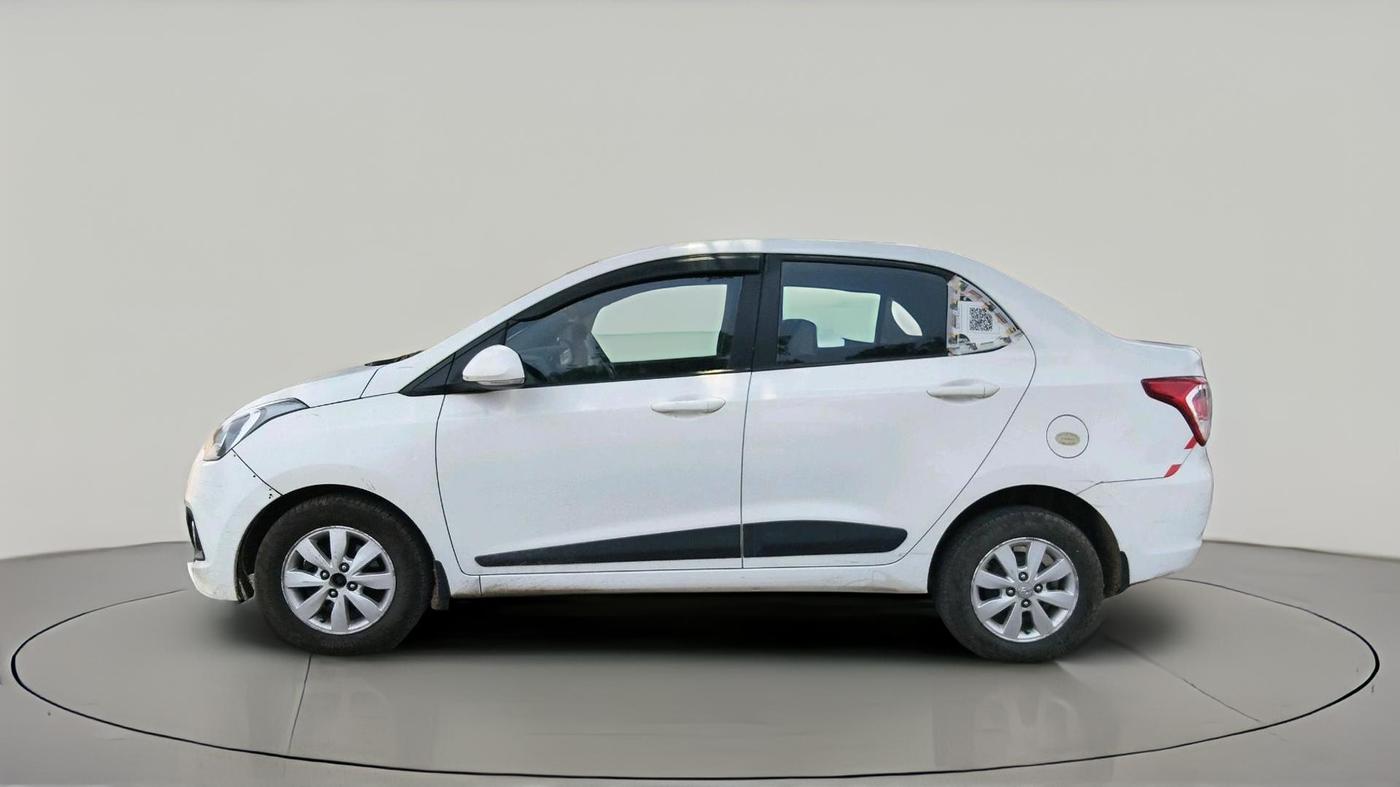 2016 Hyundai Xcent SX 1.1 CRDI, Diesel, Manual, 1,46,108 km, exterior