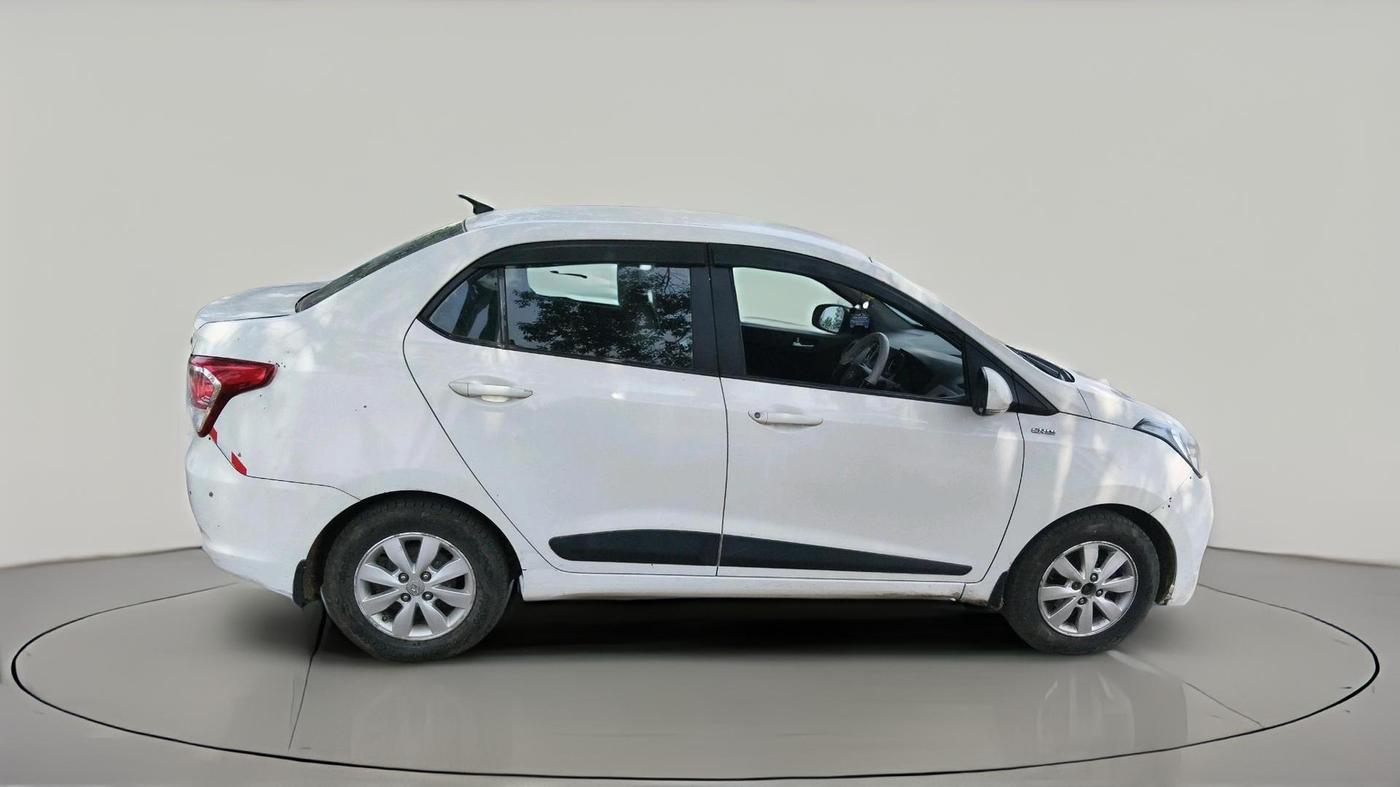2016 Hyundai Xcent SX 1.1 CRDI, Diesel, Manual, 1,46,108 km, exterior