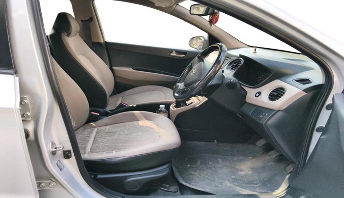 2014 Hyundai Xcent SX 1.2 (O), Petrol, Manual, 68,759 km, interior