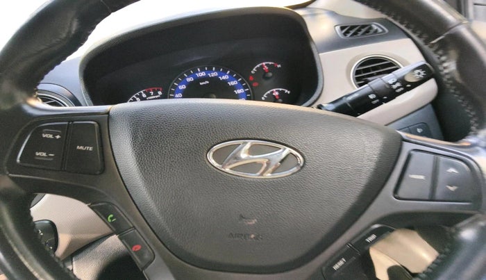 2014 Hyundai Xcent SX 1.2 (O), Petrol, Manual, 68,759 km, interior