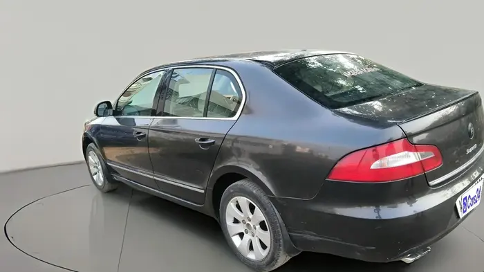 2011 Skoda Superb ELEGANCE 1.8 TSI MT, Petrol, Manual, 74,105 km, exterior