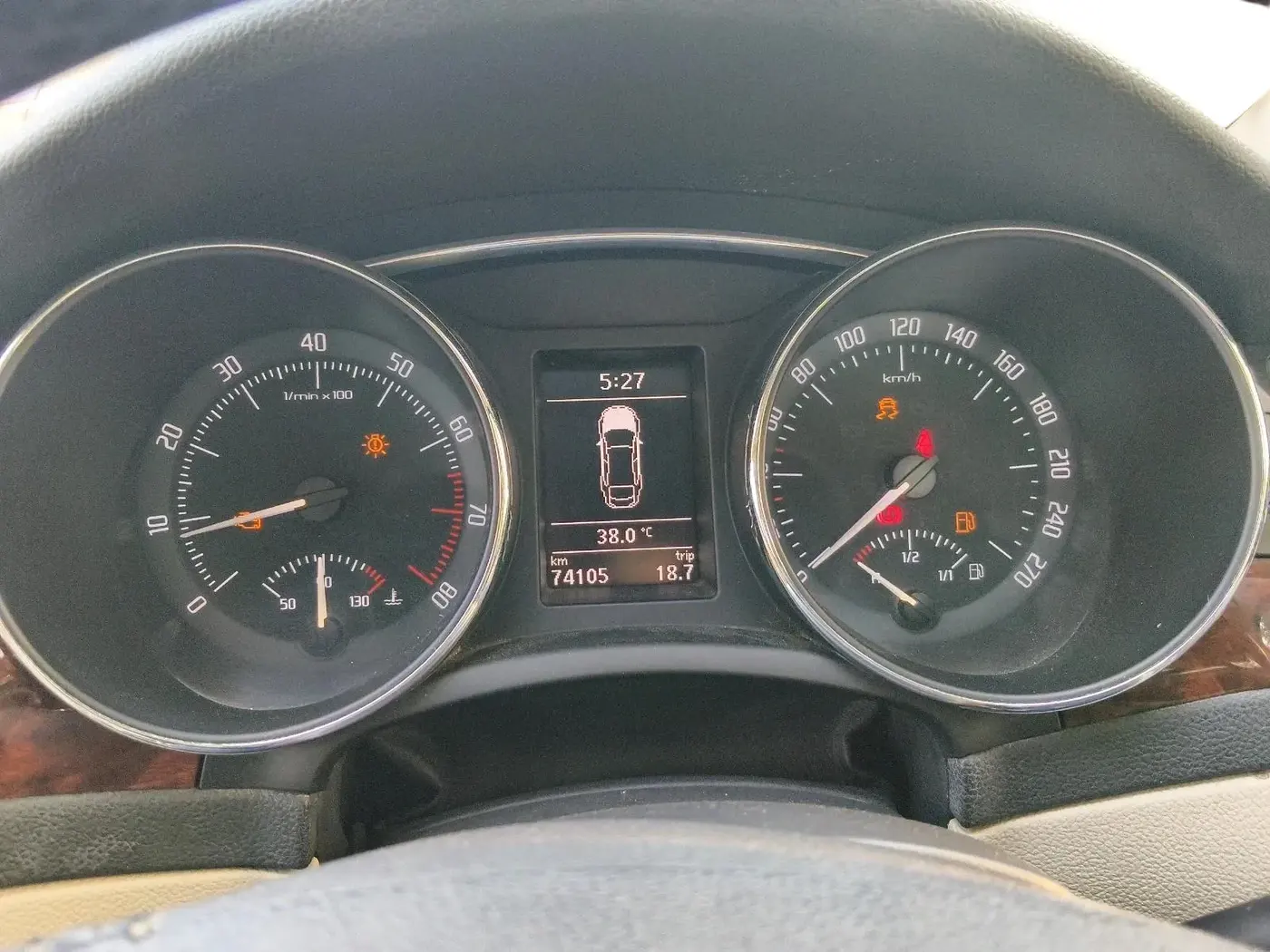 2011 Skoda Superb ELEGANCE 1.8 TSI MT, Petrol, Manual, 74,105 km, interior