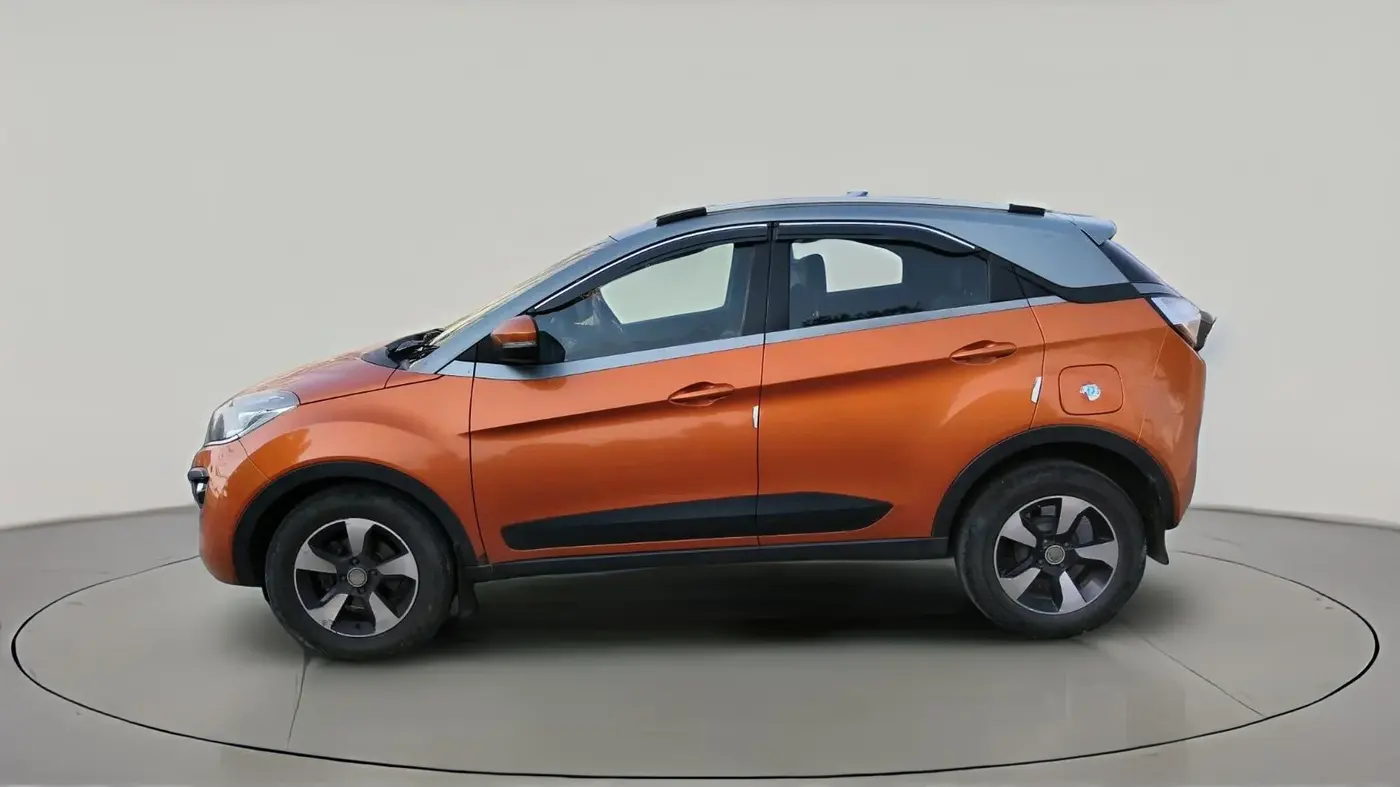 2018 Tata NEXON XZA PLUS DIESEL, Diesel, Automatic, 99,392 km, exterior