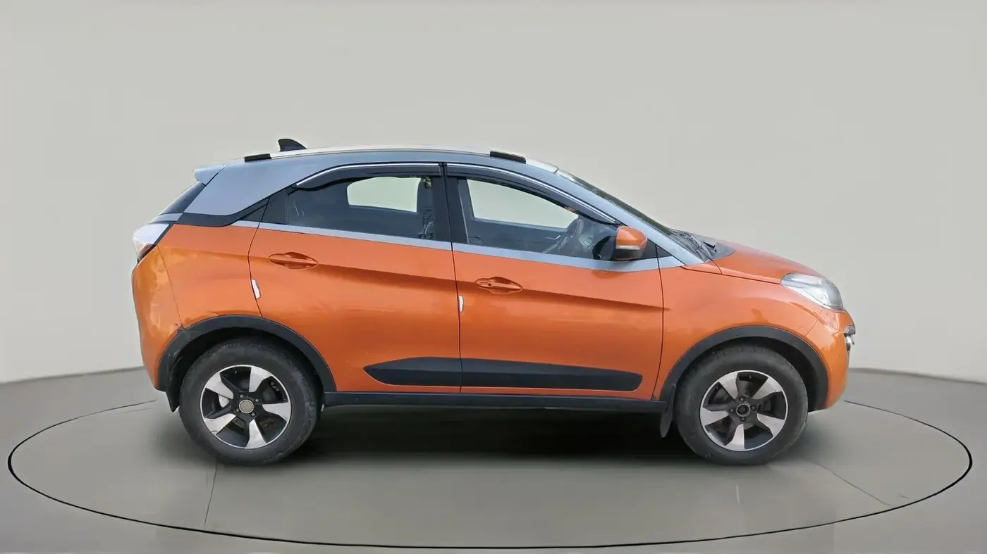 2018 Tata NEXON XZA PLUS DIESEL, Diesel, Automatic, 99,392 km, exterior