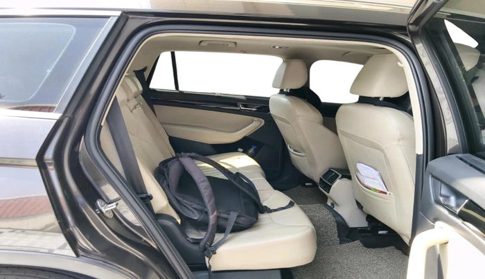 2018 Skoda Kodiaq L&K 2.0 TDI 4X4 AT, Diesel, Automatic, 1,66,352 km, interior