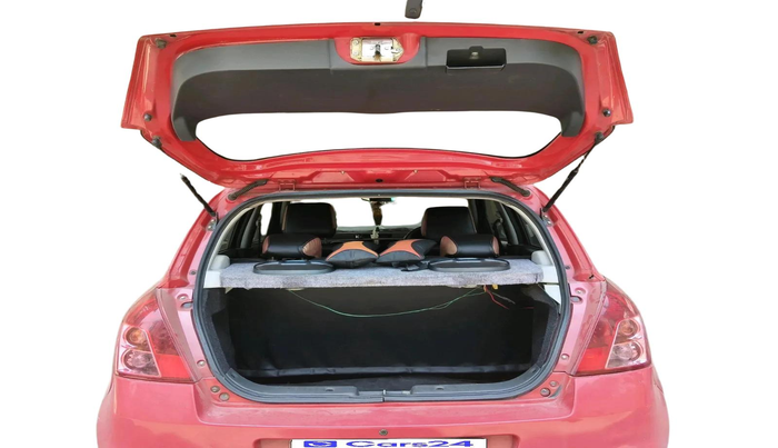 2006 Maruti Swift VXI 1.3, Petrol, Manual, 1,32,074 km, exterior