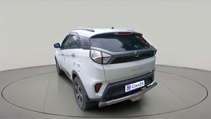 2022 Tata NEXON XM PETROL, Petrol, Manual, 98,423 km, exterior
