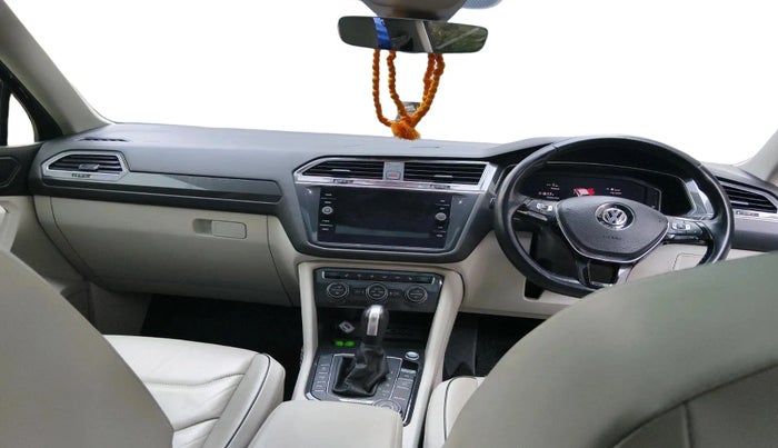 2019 Volkswagen TIGUAN ALL SPACE 2.0 TSI, Petrol, Automatic, 1,16,266 km, interior