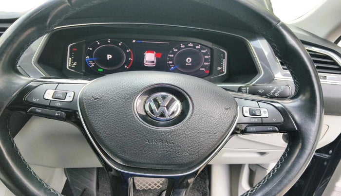 2019 Volkswagen TIGUAN ALL SPACE 2.0 TSI, Petrol, Automatic, 1,16,266 km, interior