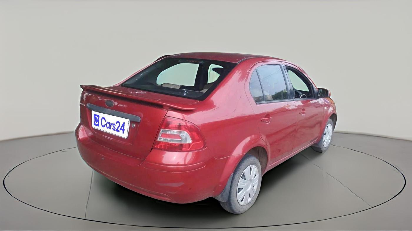 2013 Ford Classic 1.6 DURATEC LXI, Petrol, Manual, 1,28,990 km, exterior