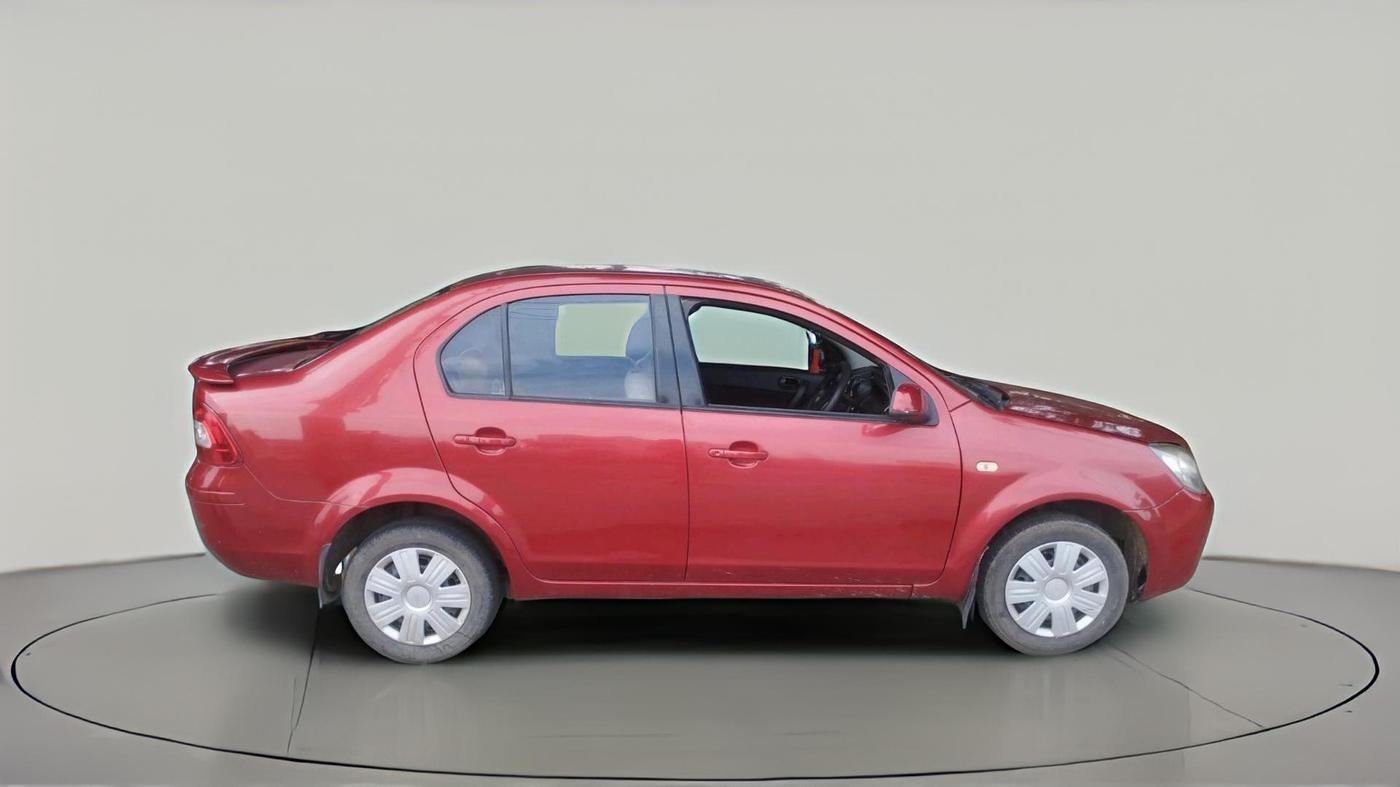 2013 Ford Classic 1.6 DURATEC LXI, Petrol, Manual, 1,28,990 km, exterior