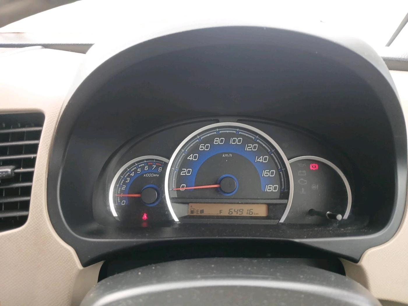 2018 Maruti Wagon R 1.0 VXI OPT, Petrol, Manual, 65,100 km, interior