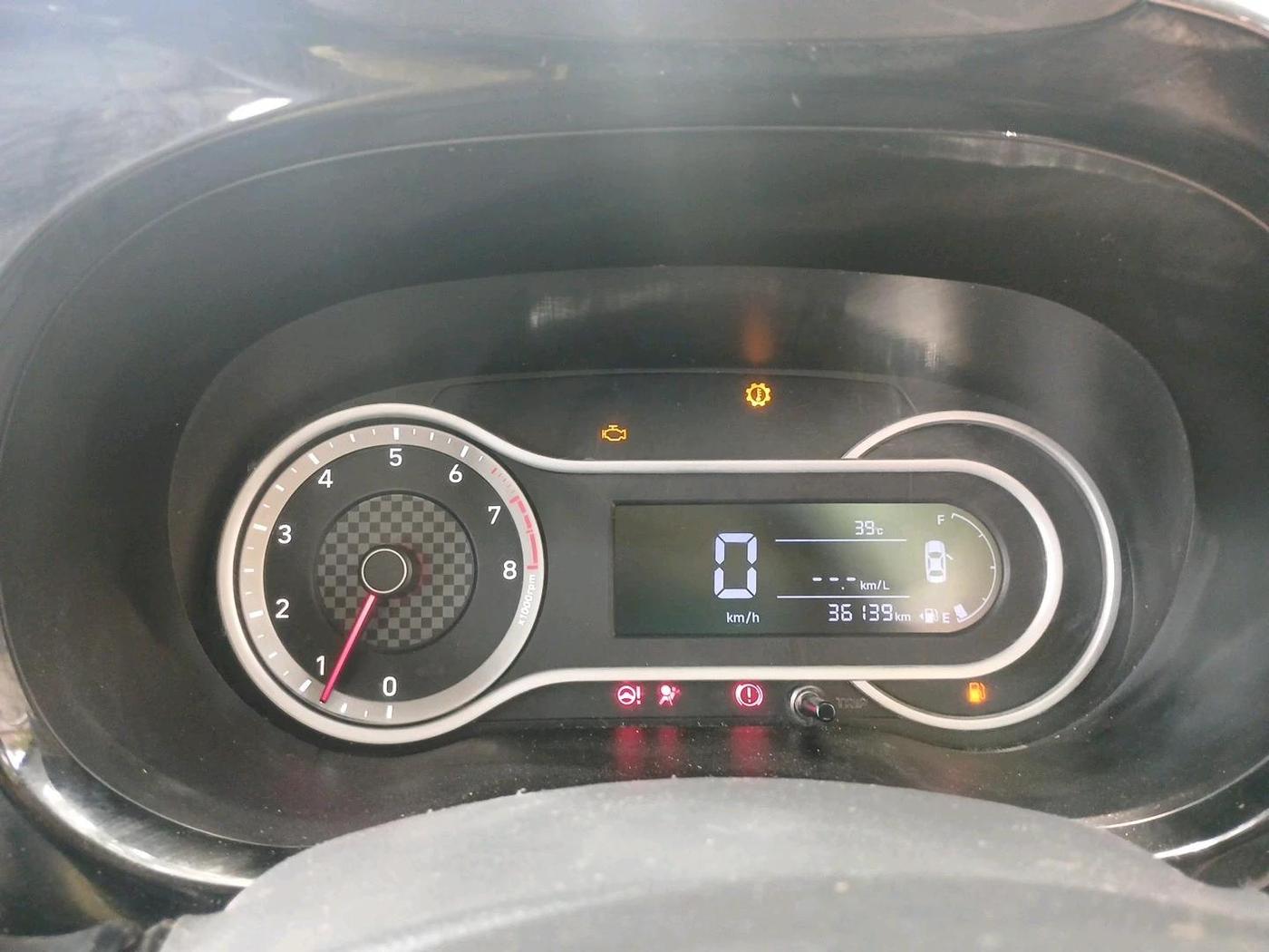2020 Hyundai AURA SX PLUS 1.2 AMT, Petrol, Automatic, 36,139 km, interior