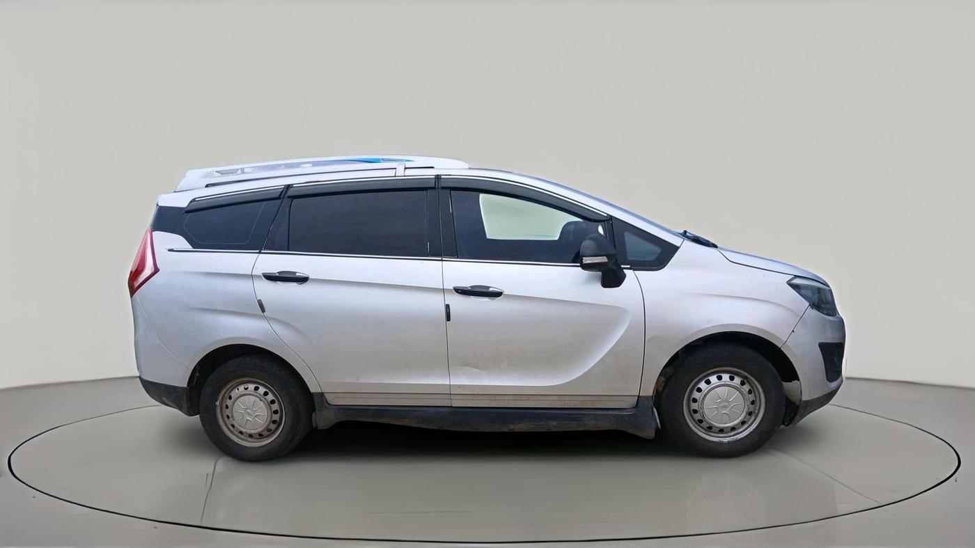 2019 Mahindra MARAZZO M2 8 STR, Diesel, Manual, 2,31,184 km, exterior