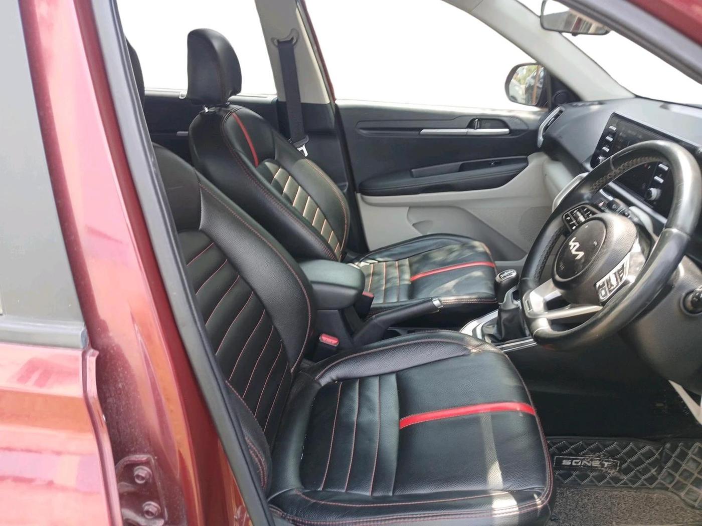 2023 KIA SONET HTX 1.5D IMT, Diesel, Manual, 44,207 km, interior