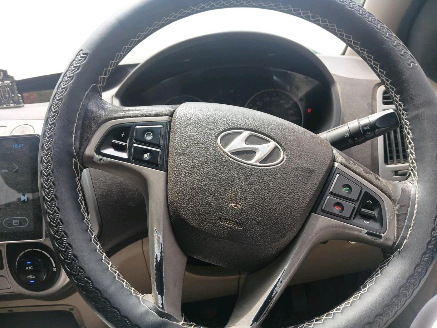2012 Hyundai i20 SPORTZ 1.4 CRDI, Diesel, Manual, 1,08,759 km, interior