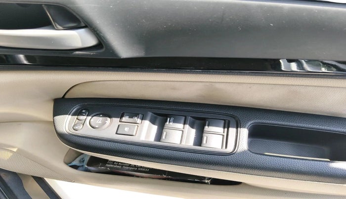 2019 Honda Amaze 1.2L I-VTEC VX CVT, Petrol, Automatic, 62,070 km, interior