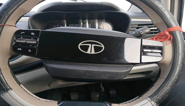 2025 Tata ALTROZ Creative S Petrol 5MT, Petrol, Manual, 17,759 km, interior