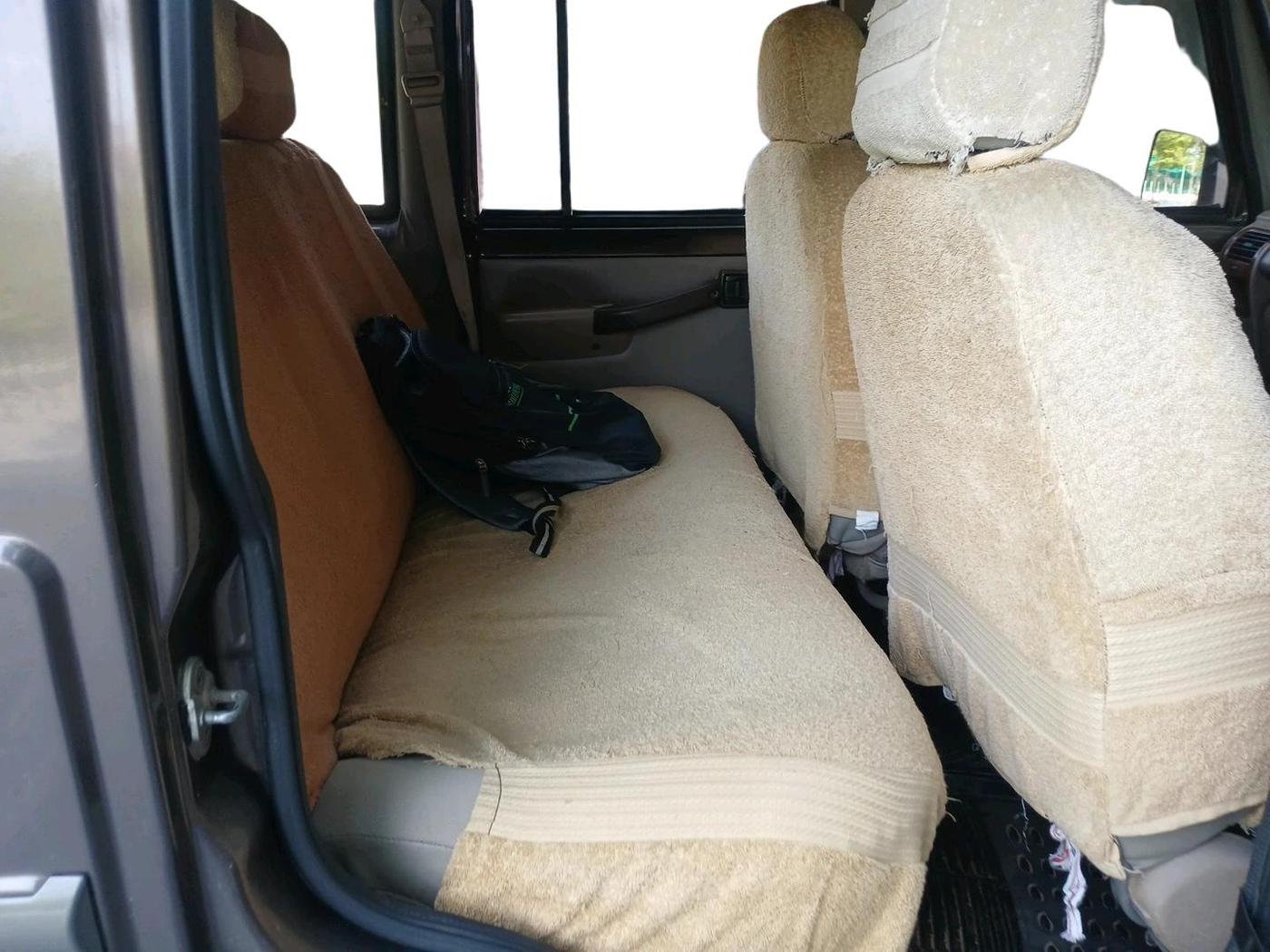 2012 Mahindra Bolero ZLX BS IV, Diesel, Manual, 1,69,054 km, interior