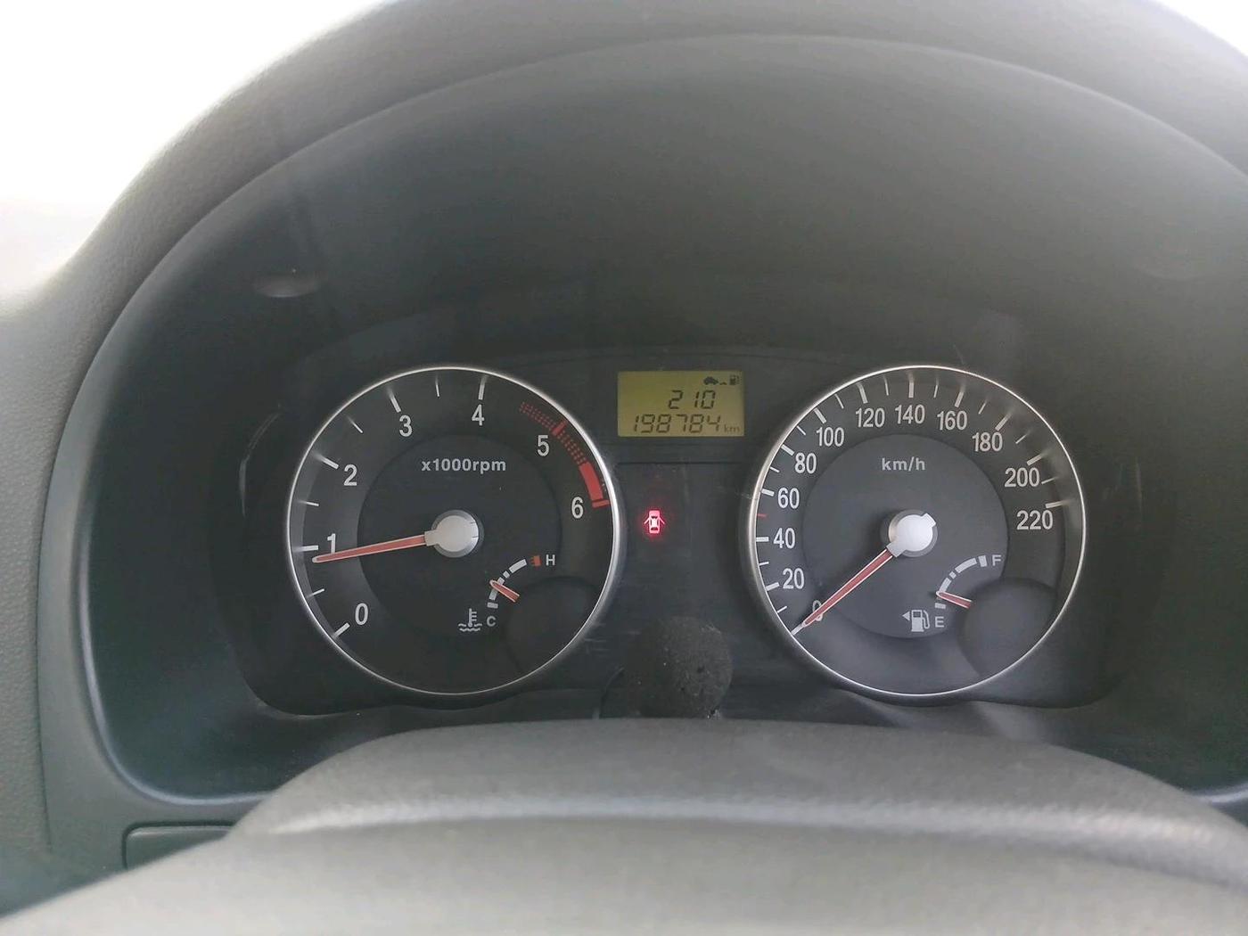 2009 Hyundai Verna VGT CRDI SX ABS, Diesel, Manual, 1,98,784 km, interior