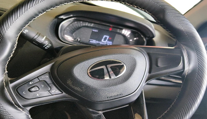 2024 Tata Tiago XT PETROL, Petrol, Manual, 23,295 km, interior