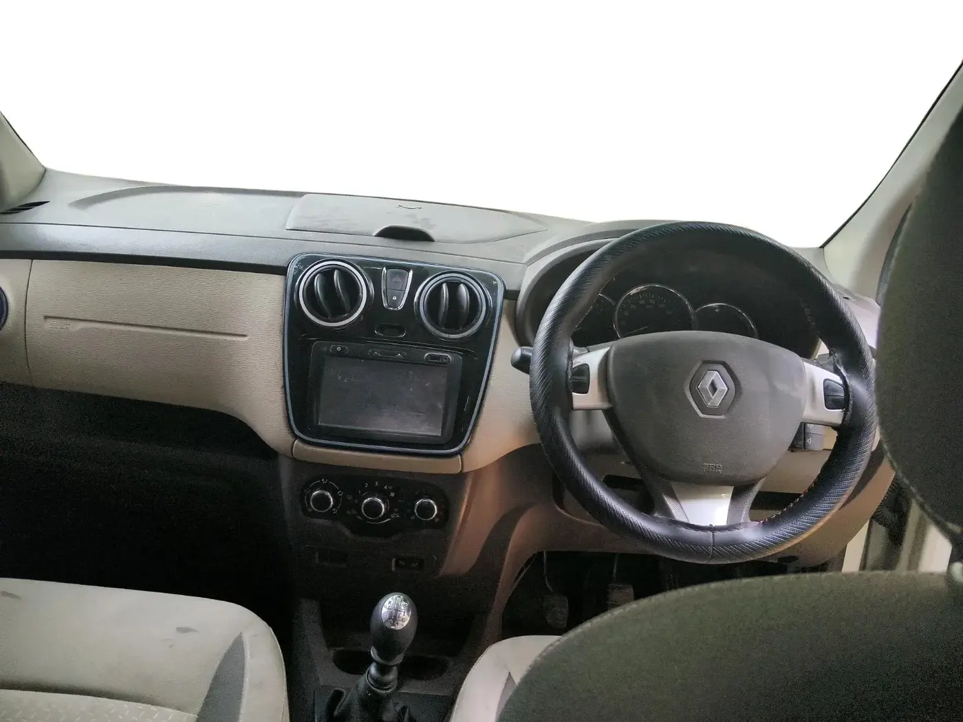 2015 Renault Lodgy 110 PS RXZ, Diesel, Manual, 1,65,222 km, interior