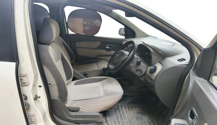 2015 Renault Lodgy 110 PS RXZ, Diesel, Manual, 1,65,222 km, interior