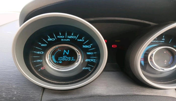 2016 Mahindra XUV500 W10 1.99, Diesel, Manual, 1,08,288 km, interior