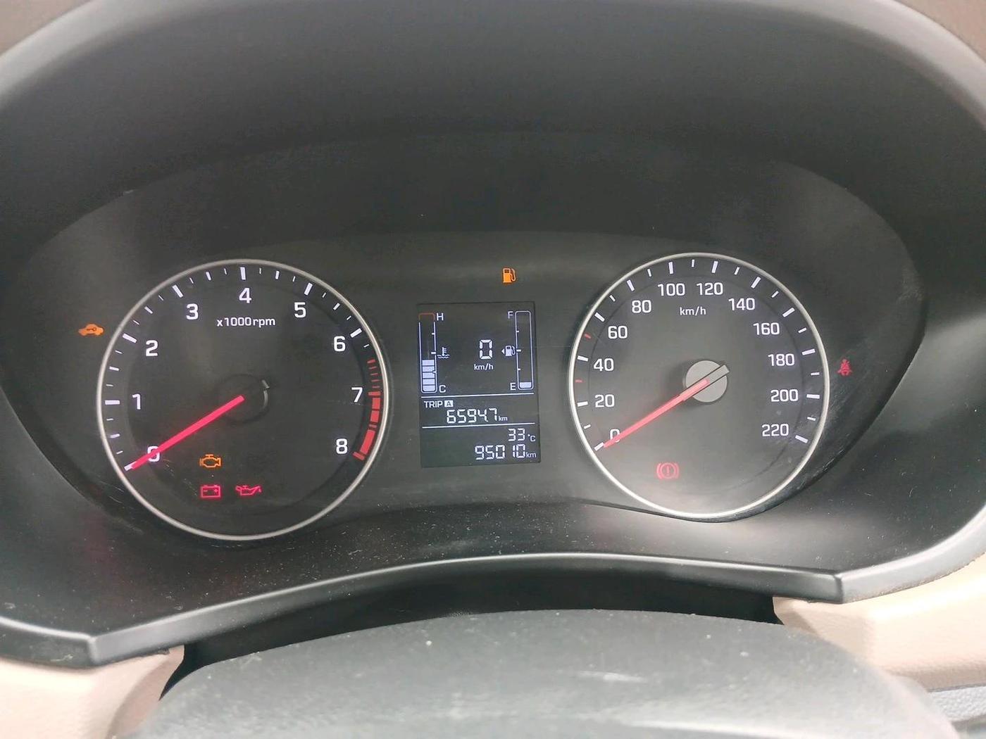 2019 Hyundai Elite i20 SPORTZ PLUS 1.2, Petrol, Manual, 95,010 km, interior