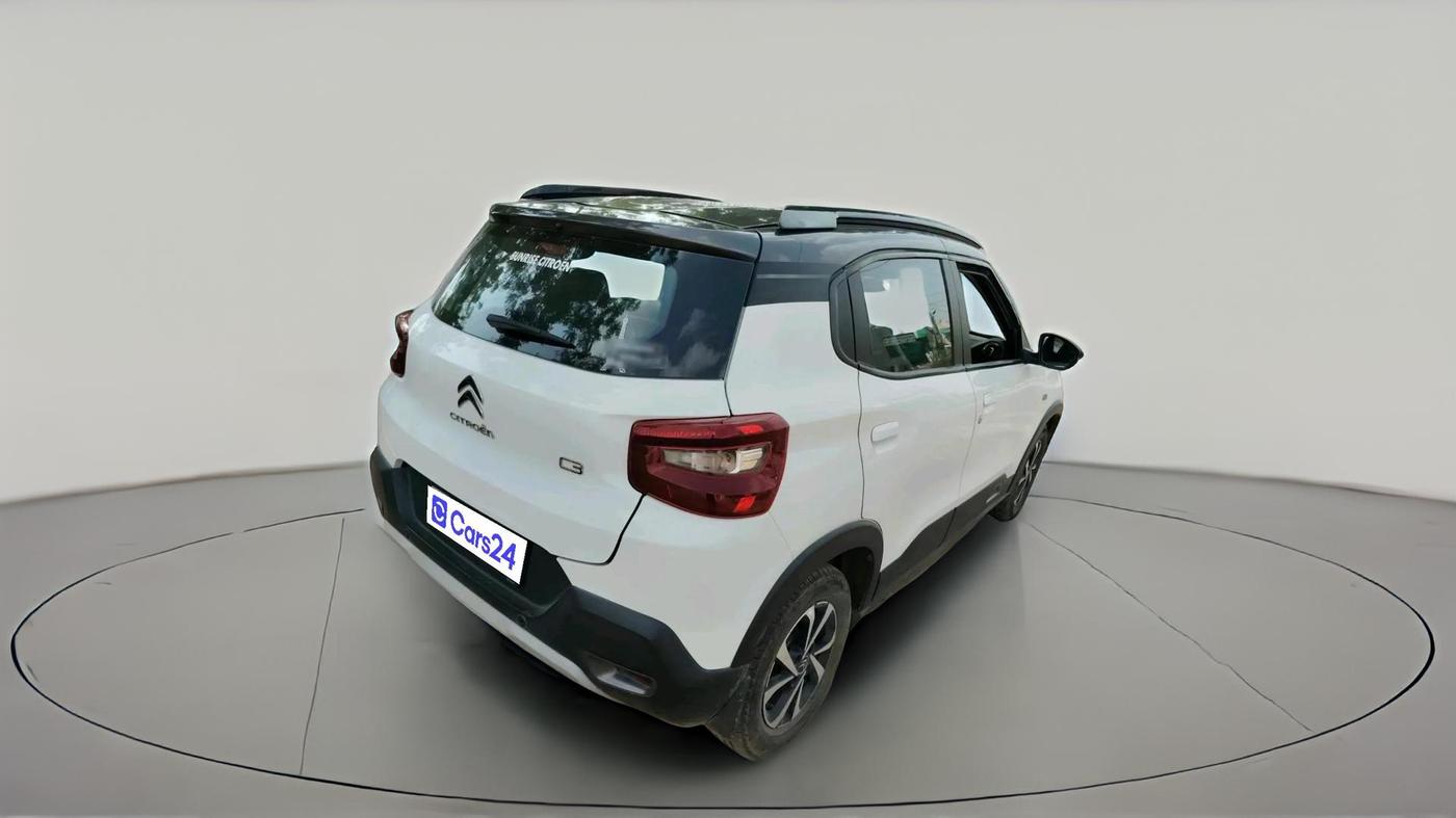 2024 CITROEN C3 SHINE 1.2, Petrol, Manual, 8,952 km, exterior