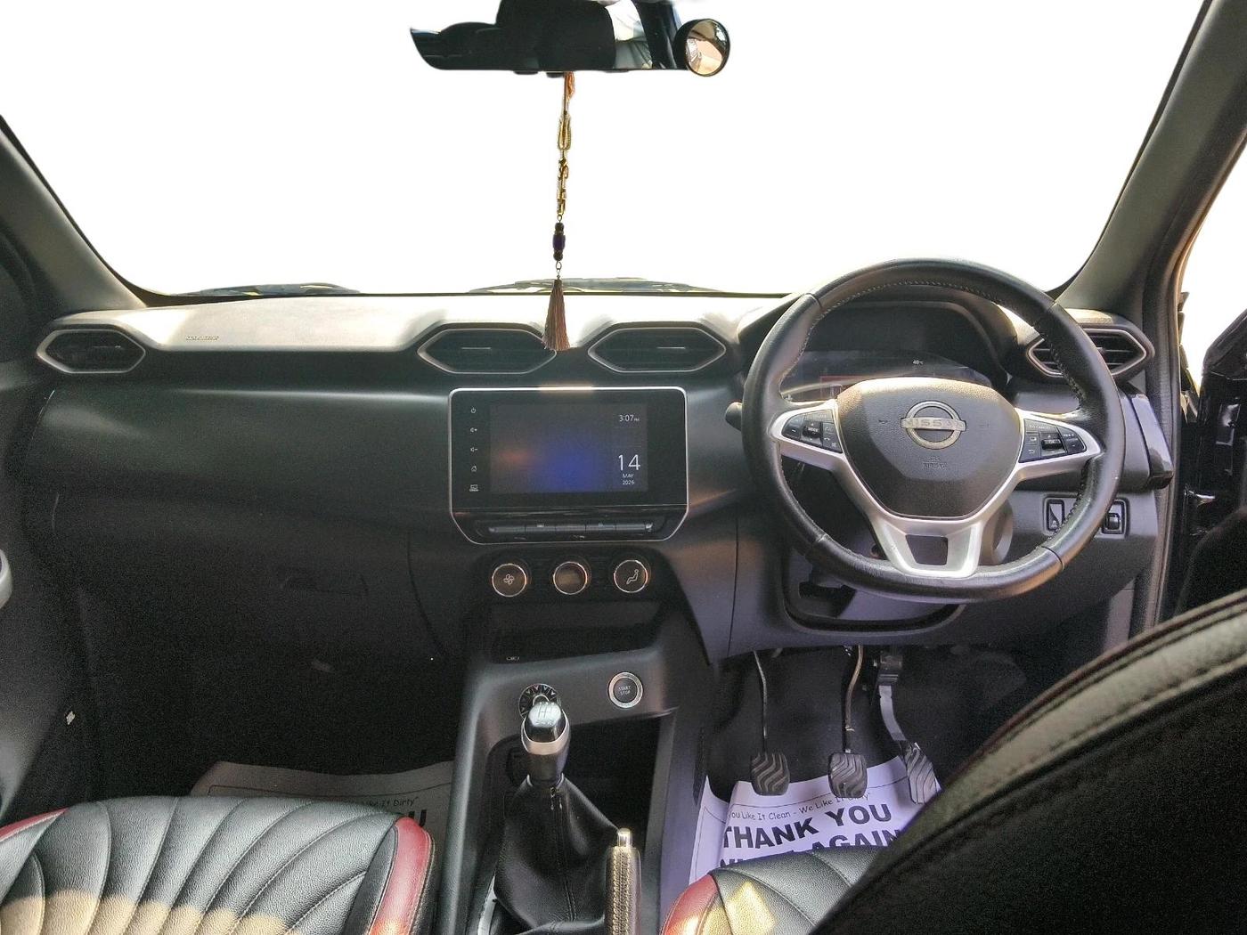 2022 Nissan MAGNITE XV PREMIUM TURBO (O), Petrol, Manual, 37,895 km, interior