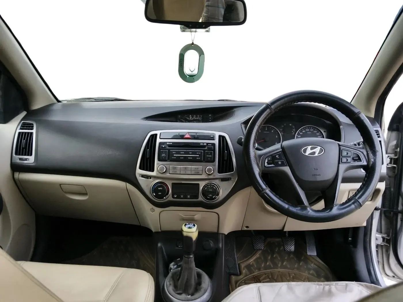 2012 Hyundai i20 SPORTZ 1.4 CRDI, Diesel, Manual, 79,135 km, interior