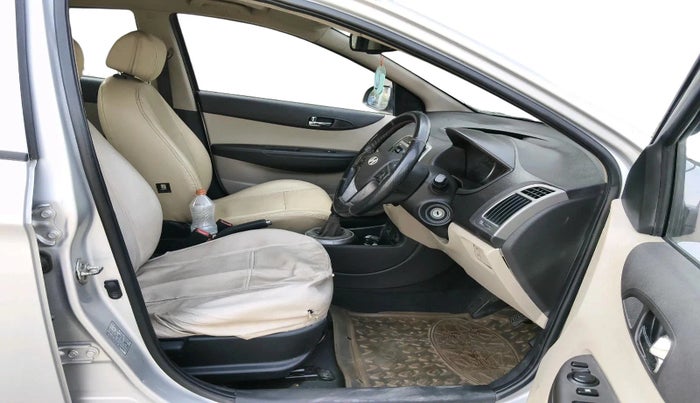2012 Hyundai i20 SPORTZ 1.4 CRDI, Diesel, Manual, 79,135 km, interior