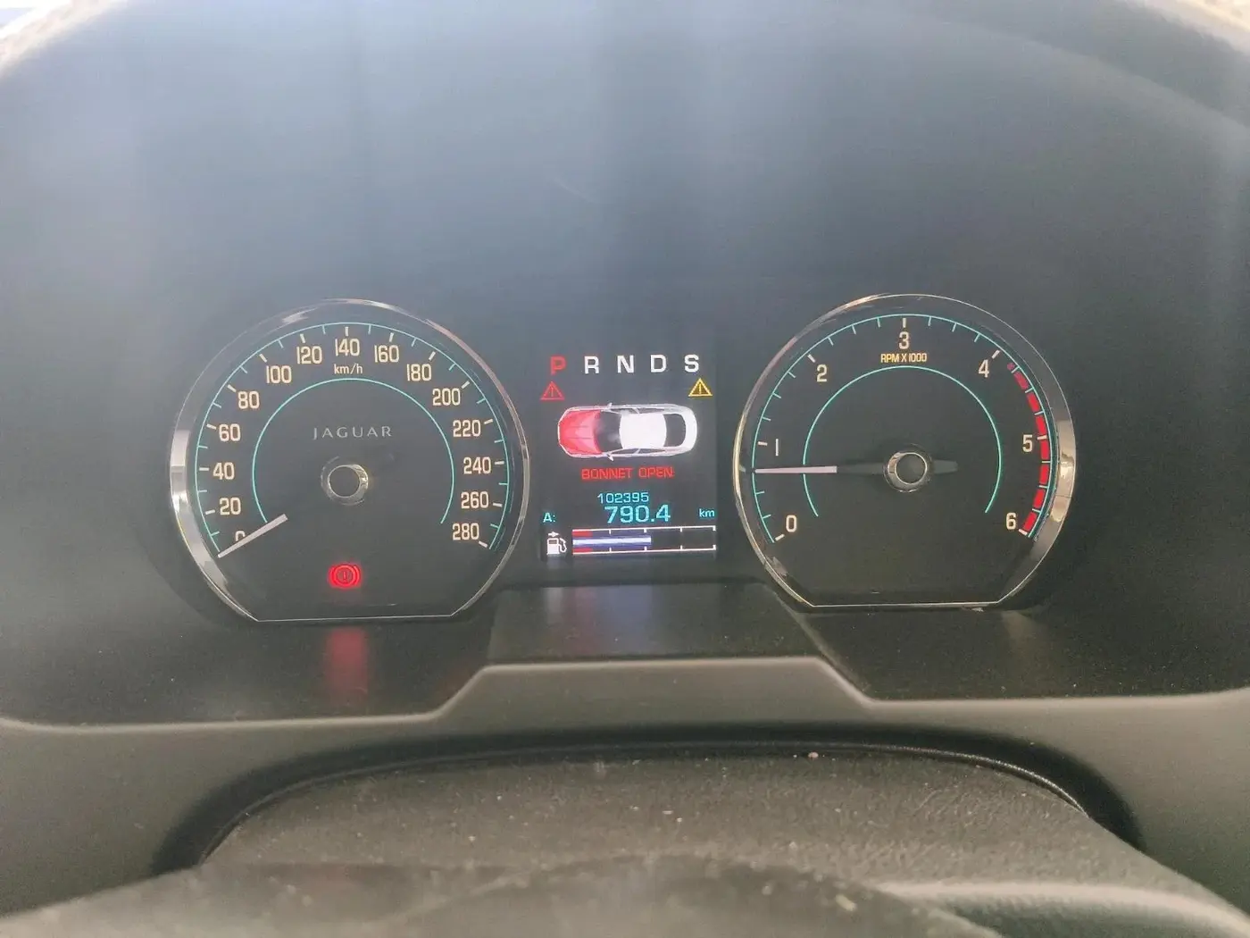 2012 Jaguar XF 3.0 DIESEL, Diesel, Automatic, 1,02,395 km, interior