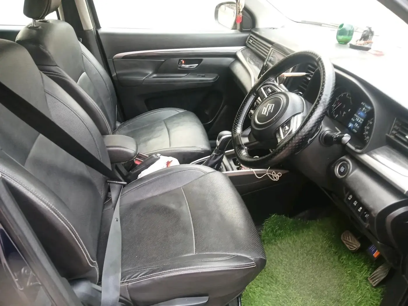 2022 Maruti XL6 ALPHA PLUS AT, Petrol, Automatic, 38,104 km, interior