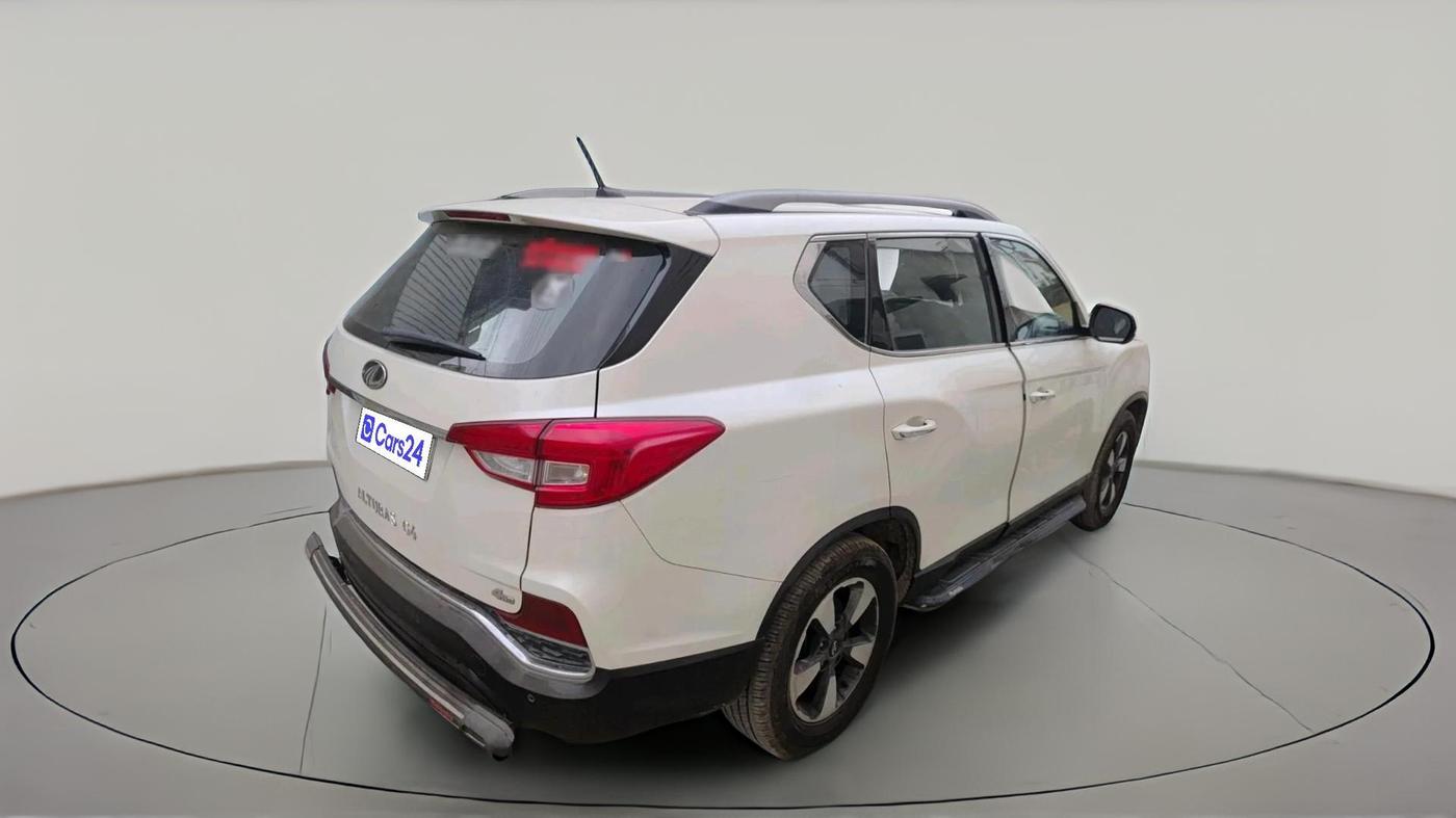 2020 Mahindra ALTURAS G4 4WD AT, Diesel, Automatic, 80,011 km, exterior