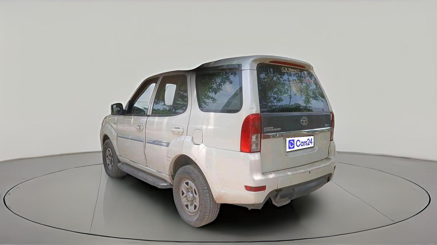 2016 Tata Safari Storme 2.2 EX 4X2, Diesel, Manual, 1,51,026 km, exterior