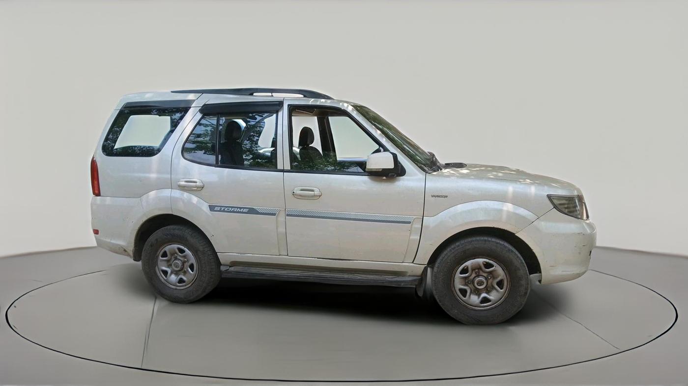 2016 Tata Safari Storme 2.2 EX 4X2, Diesel, Manual, 1,51,026 km, exterior