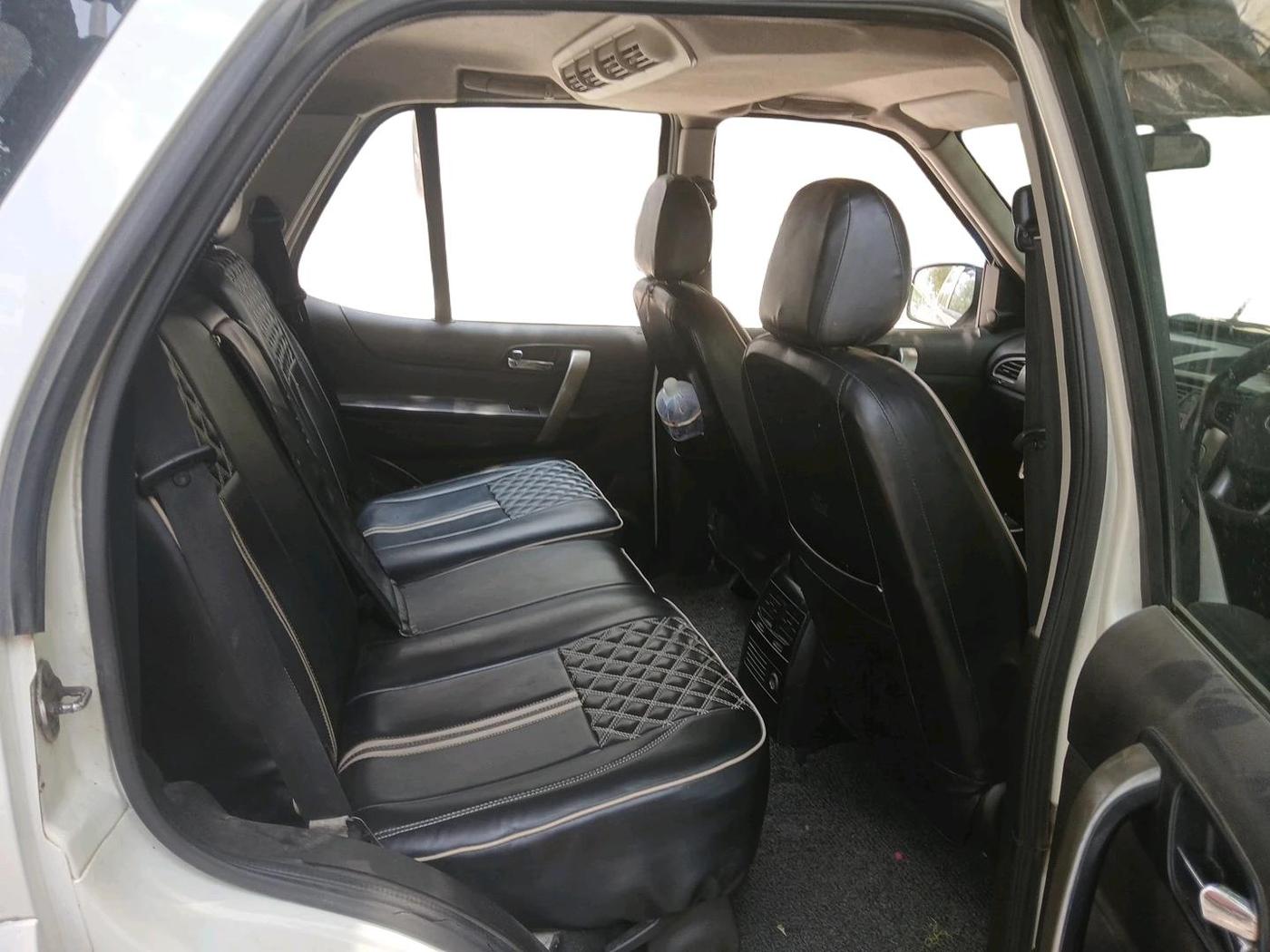 2016 Tata Safari Storme 2.2 EX 4X2, Diesel, Manual, 1,51,026 km, interior