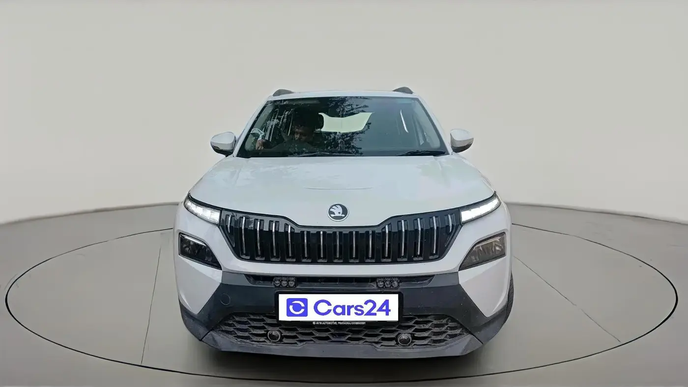 2025 Skoda KUSHAQ Classic 1.0L TSI, Petrol, Manual, 12,019 km, exterior