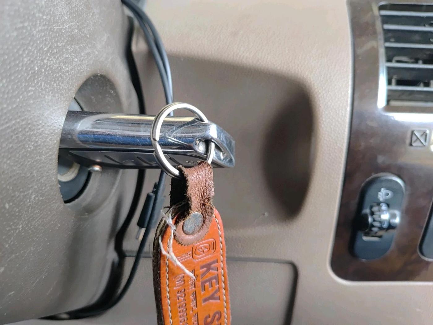 2018 Mahindra Bolero POWER PLUS SLX, Diesel, Manual, 86,068 km, interior