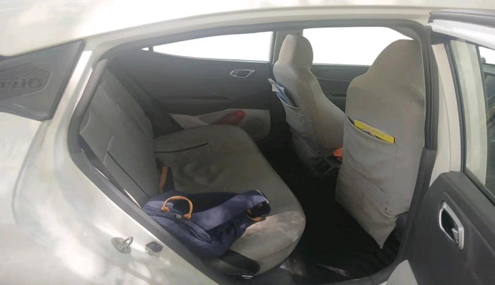 2020 Hyundai GRAND I10 NIOS SPORTZ 1.2 KAPPA VTVT CNG, CNG, Manual, 62,319 km, interior