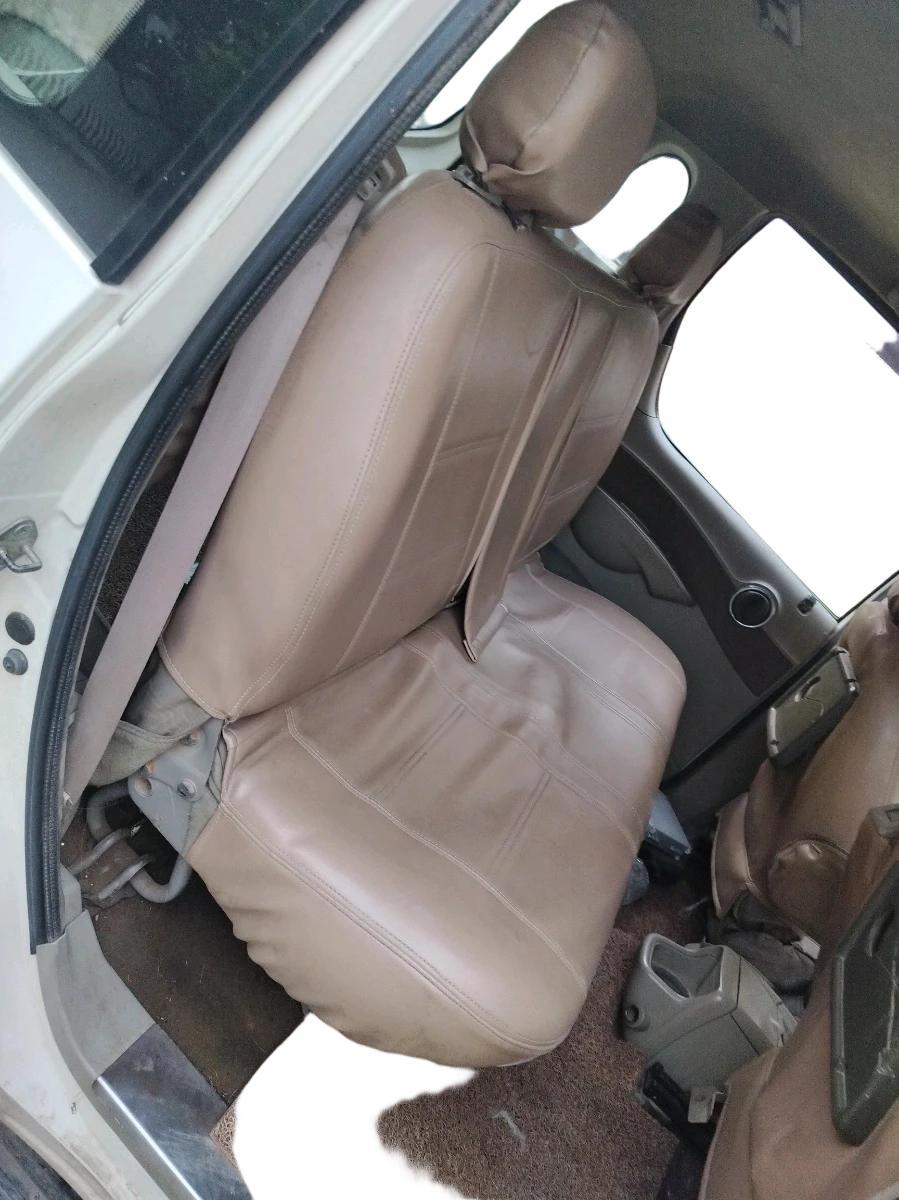 2013 Mahindra Quanto C6, Diesel, Manual, 1,39,865 km, interior