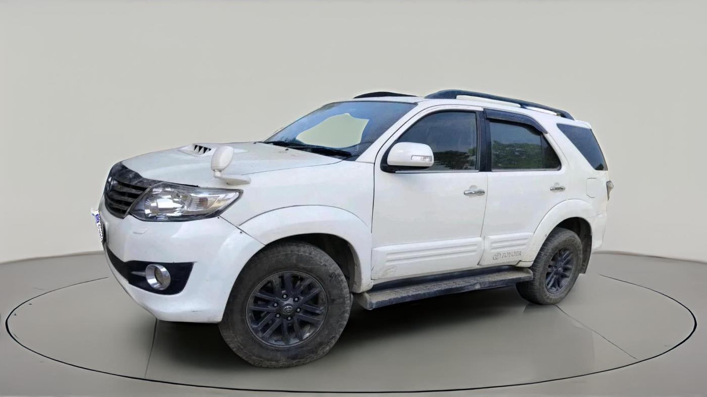 2016 Toyota Fortuner 3.0 4X2 MT, Diesel, Manual, 1,43,683 km, exterior