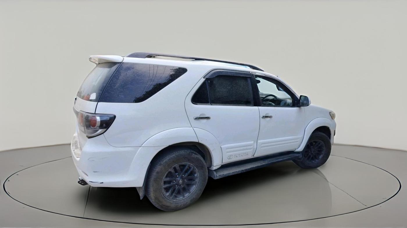 2016 Toyota Fortuner 3.0 4X2 MT, Diesel, Manual, 1,43,683 km, exterior