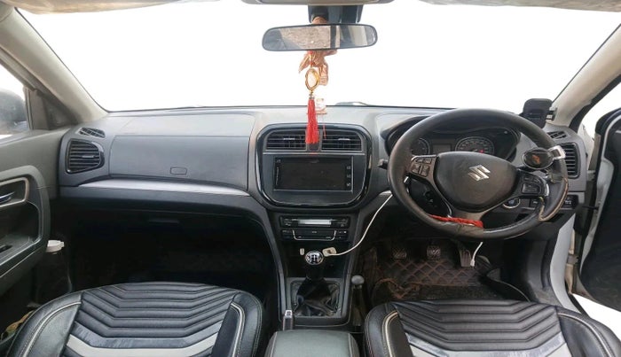 2018 Maruti Vitara Brezza ZDI PLUS, Diesel, Manual, 90,180 km, interior